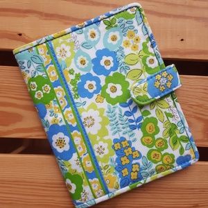 Vera Bradley English Meadow Passport Cover